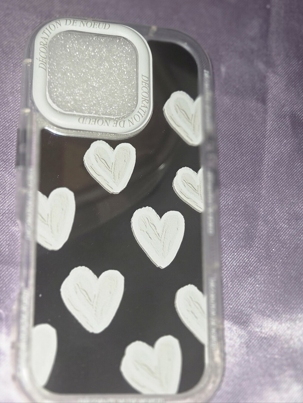 Iphone 16 PRO - Mirror Heart Pattern Phone Case - White Hearts On Mirror